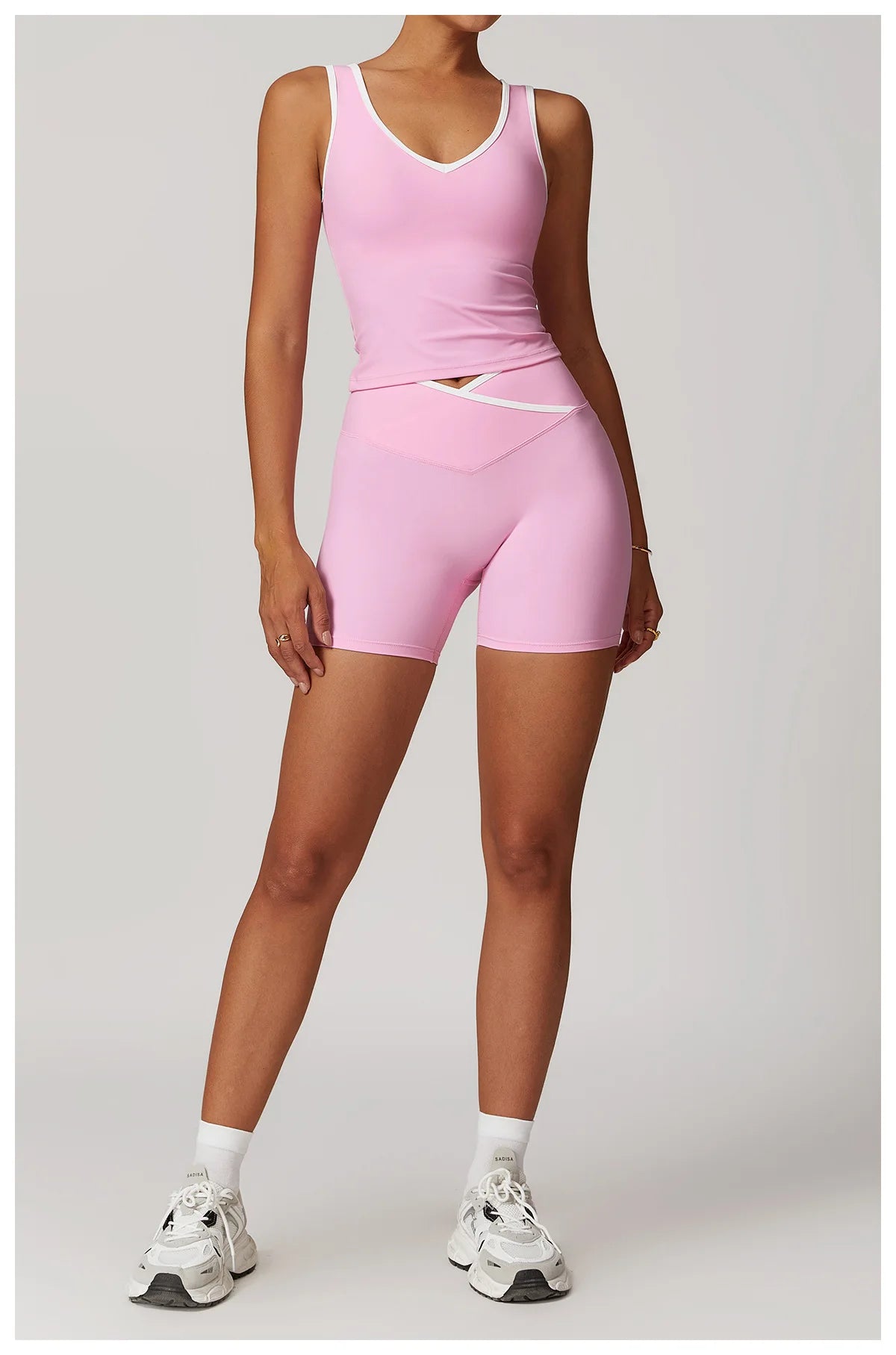 Active Aura Yoga Set – Tank Top & Shorts - ALovelylook