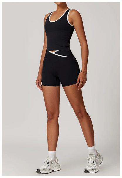 Active Aura Yoga Set – Tank Top & Shorts - ALovelylook